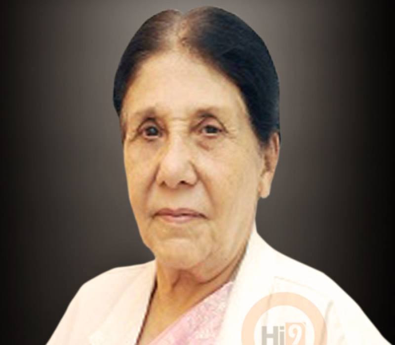 Dr Sultana Khan